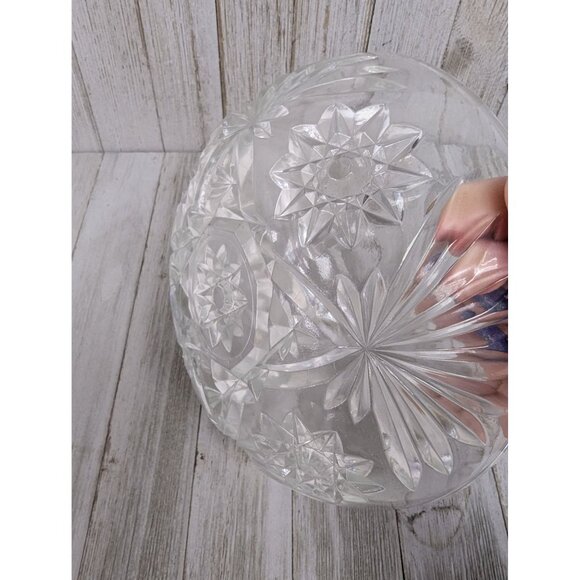 Glass Food Serving Bowl 7 1/4" Lead Glass Starburst - Picture 4 of 4